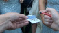 Mobile Preview: Celebrity Scorch (Brad Pitt & Angelina Jolie) by Mathew Knight and Stephen Macrow - Bild erscheint auf Rücken einer signierten blanko Karte