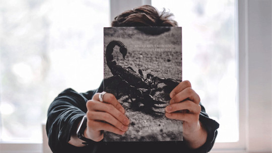 Preview: Absurd About Astrology: The Complete Works by Christopher Parrish - Buch