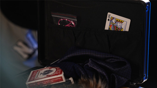 Preview: Accident by Liang Kuai & Amor Magic