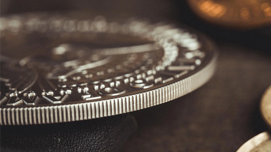 Preview: Bacon Jumbo Coin (Oversized Half Dollar) by Bacon Magic