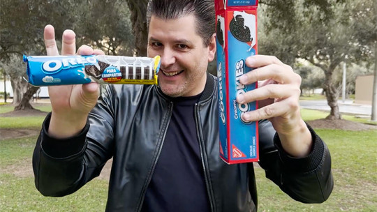 Candy Box by George Iglesias and Twister Magic