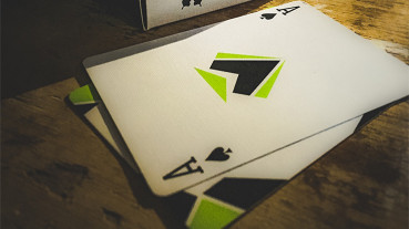 Cardistry Shuriken Playing Cards - Pokerdeck