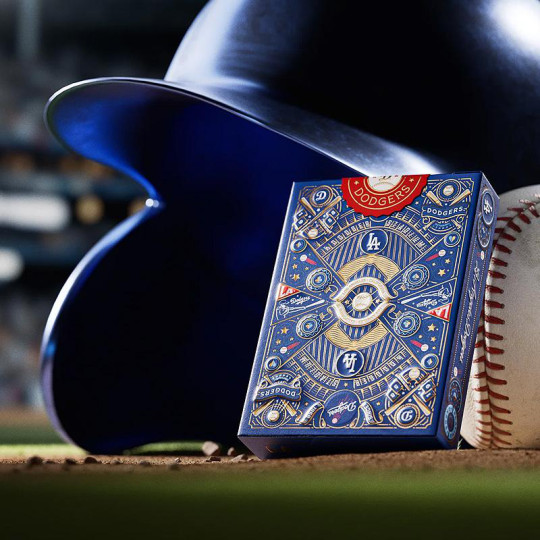 Preview: Dodgers Playing Cards by Theory11