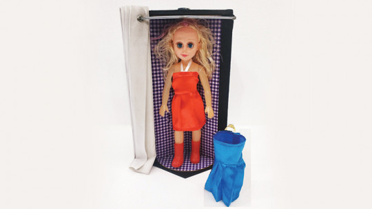 Dress Changing Doll by Tora Magic - Puppe verwandelt Farbe vom Kleid - Zaubertrick