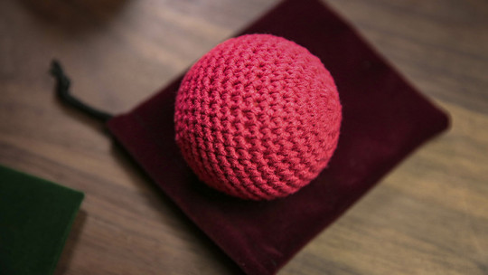 Final Load Häkelball - Crochet Ball (Red) by TCC