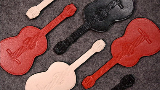 Preview: Guitar Trio