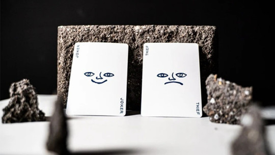 Preview: Happy Sad by Joker and the Thief - Pokerdeck