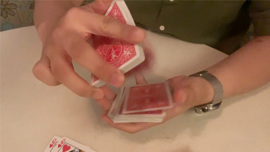 In the Visible Deck RED (Gimmicks and Online Instruction by Victory Hwan