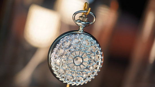 Infinity Pocket Watch V3 by Bluether Magic - STD Version - Silver Case - White Dial