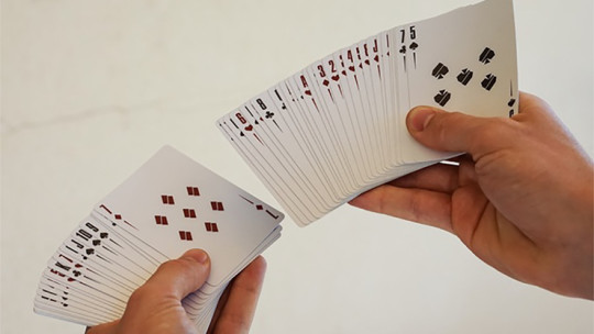 Juggler Playing Cards by Julio Ribera - Pokerdeck