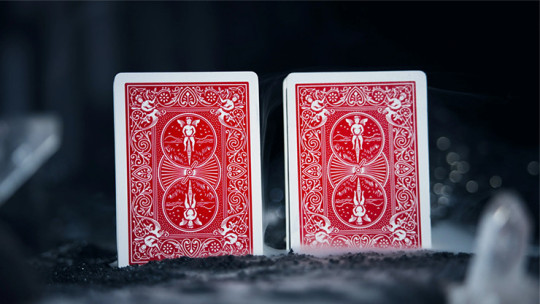 Preview: Leviti Deck by PITATA