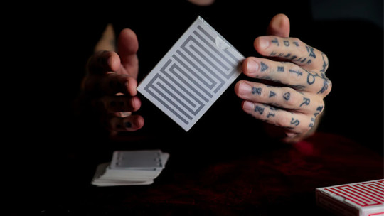 Mad Enigma - Pokerdeck