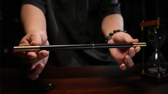 Preview: New Folding Wand by TCC Presents (Ebony)
