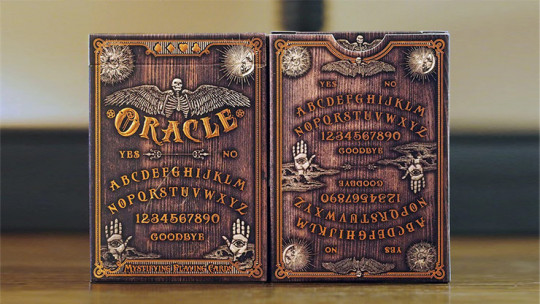 Oracle by Chris Ovdiyenko - Pokerdeck