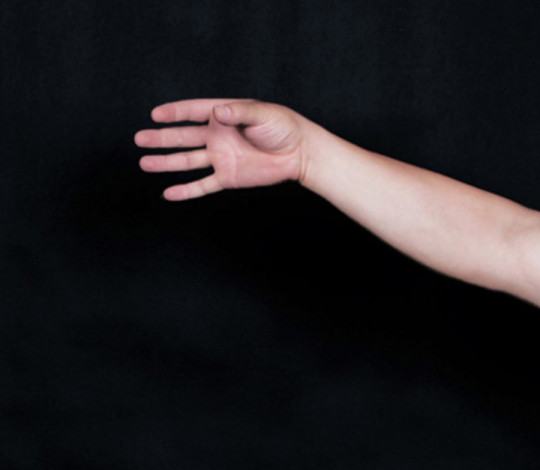 Preview: Papierschlangen - Coils pro Stück – Streamer aus der Hand – Perfekt für Becher verschwindet – Trick