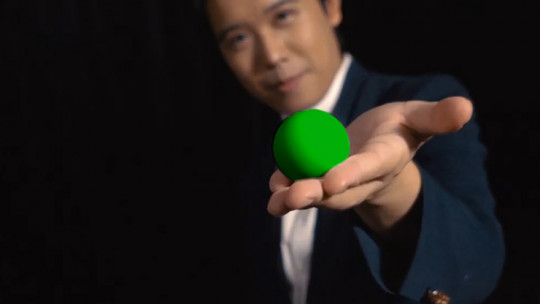 Perfect Manipulation Balls (2" Green) by Bond Lee