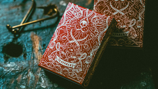 Red Seafarers by Joker and the Thief - Pokerdeck
