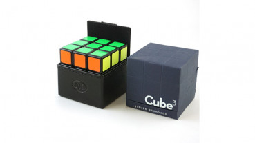 Rubik's Cube Holder by Jerry O'Connell and PropDog
