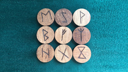 Preview: Runic by Liam Montier and Kaymar Magic