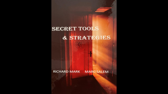 Secret Tools & Strategies (For Mentalist and Magicians) by Richard Mark & Marc Salem - Buch