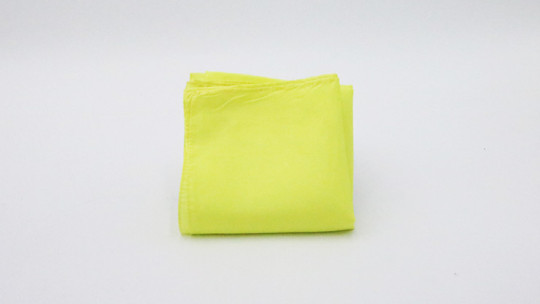 Silk 9 inch single (Light Yellow) Magic by Gosh