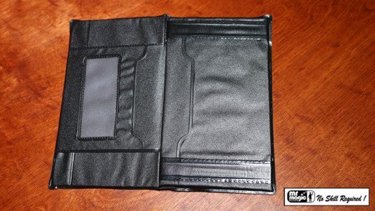 Swap Wallet (Himber Style) Plastic by Mr. Magic
