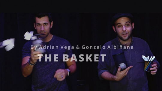 THE BASKET CLOSE UP by Gonzalo Albiñana & Adrian Vega