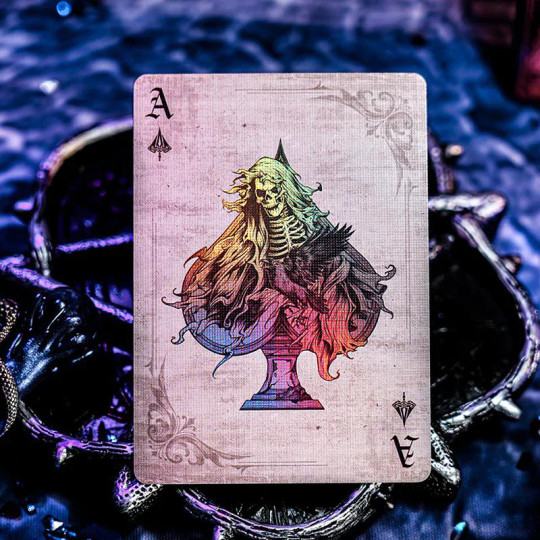 Preview: The Haunted Castle Luxury Edition Playing Cards by TCC & Keyhole