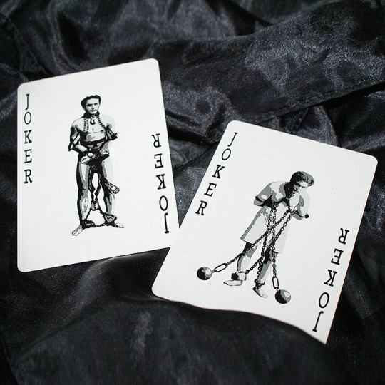 Preview: The Houdini Deck by Magic Apple