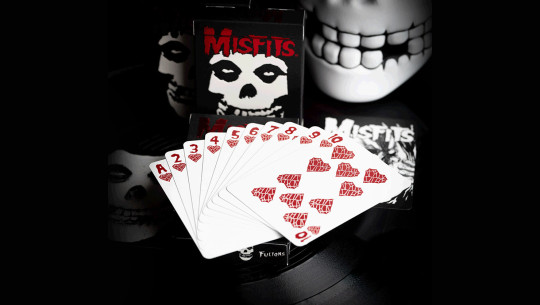 Preview: THE MISFITS™ FIEND OFFICIAL PLAYING CARDS