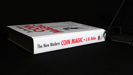 The New Modern Coin Magic by J.B. Bobo - Buch