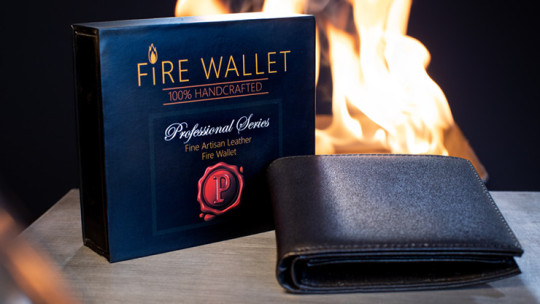 The Professional's Fire Wallet (Gimmick and Online Instructions) by Murphy's Magic Supplies Inc.