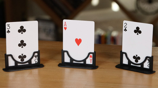 Three Cards Monte Stand BLUE by Jeki Yoo