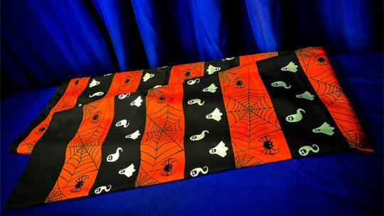 Preview: Trick or Snow by by Luis Zavaleta & Nox
