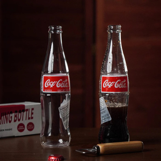 Ultimate Vanishing Bottle – Henry Harrius
