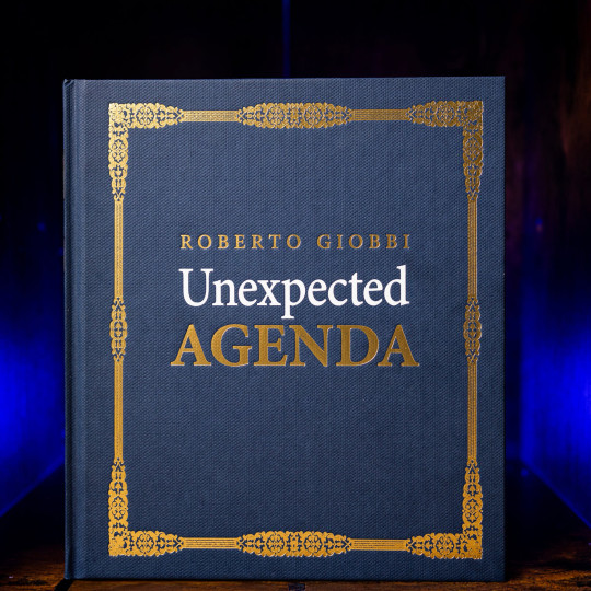 Unexpected Agenda von Roberto Giobbi – 365 Tage voller Geheimnisse, Techniken & Profi-Wissen