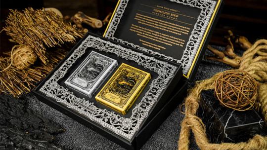 Vermilion Bird Black Gold Box Set by Ark - Pokerdeck