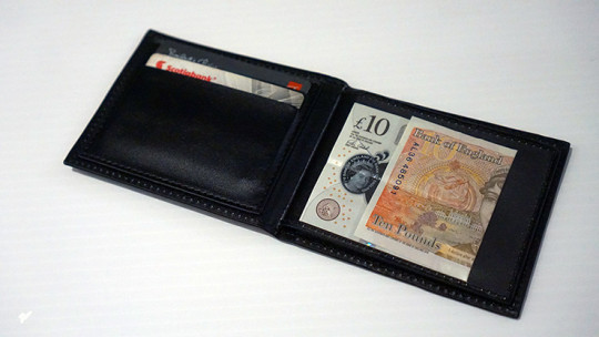 Vortex Magic presents The WEISER WALLET By Danny Weiser