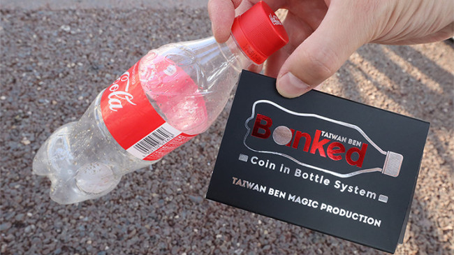 Banked - Red, Coca-Cola by Taiwan Ben