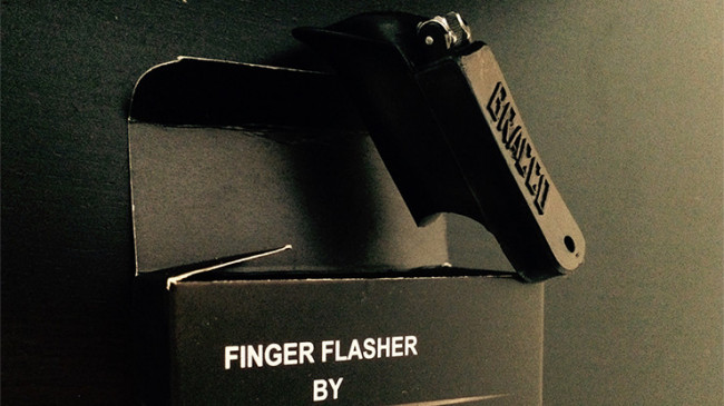 Finger Flasher (Black) by Jeremy Bracco - Funkenring