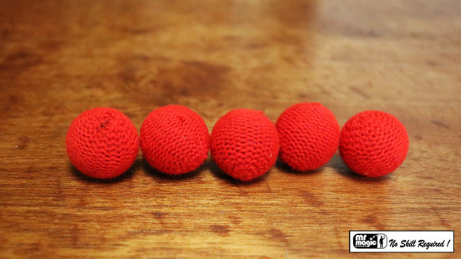 Häkelballe - Crochet Balls - Rot - Chop Cup - Combo Set- 4 Normale und 1 Magnetischer Ball