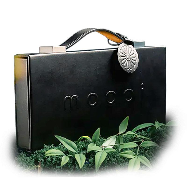 Moooi Collector's Edition by Theory11