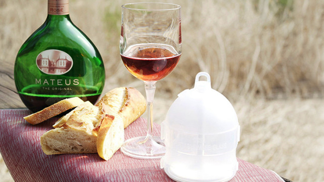 OUTDOOR WINE GLASS by JL Magic