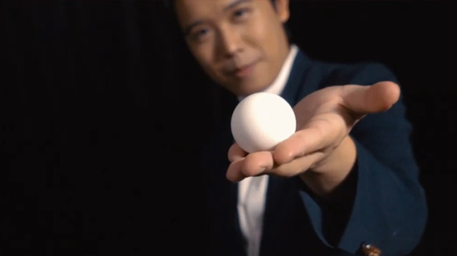 Perfect Manipulation Balls (1.7 White ) by Bond Lee