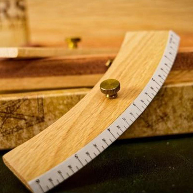 Rulers by Père Alex