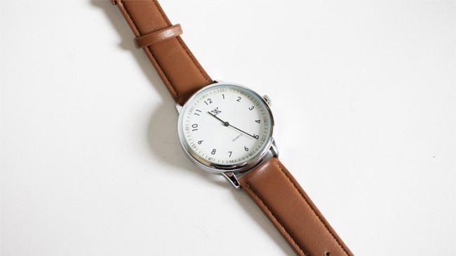 SB Watch 2022 (White) by András Bártházi and Electricks