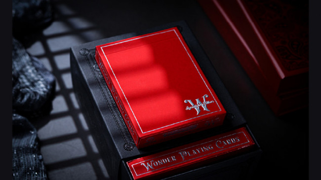 Scarlet Wonder (Signature Cold Foil) - Pokerdeck