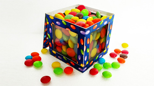 Smarties Cube by Tora Magic - Zauberwürfel zu Smarties - Verwandlung