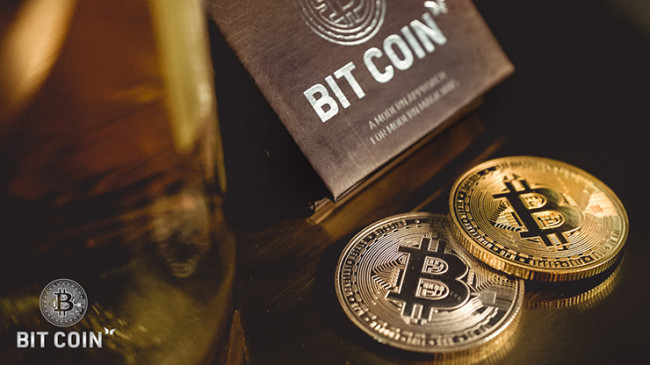 The Bit Coin Gold (3 Gimmicks and Online Instructions) by SansMinds