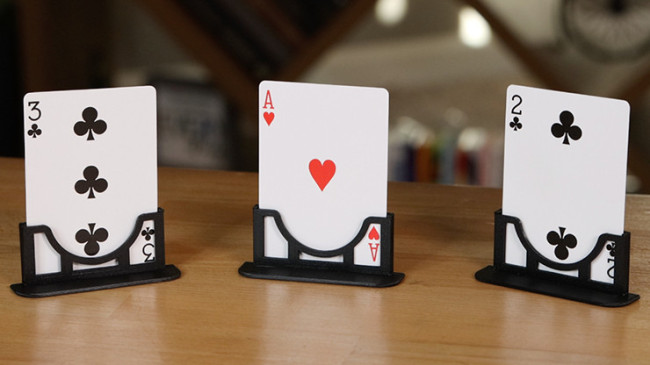 Three Cards Monte Stand RED by Jeki Yoo